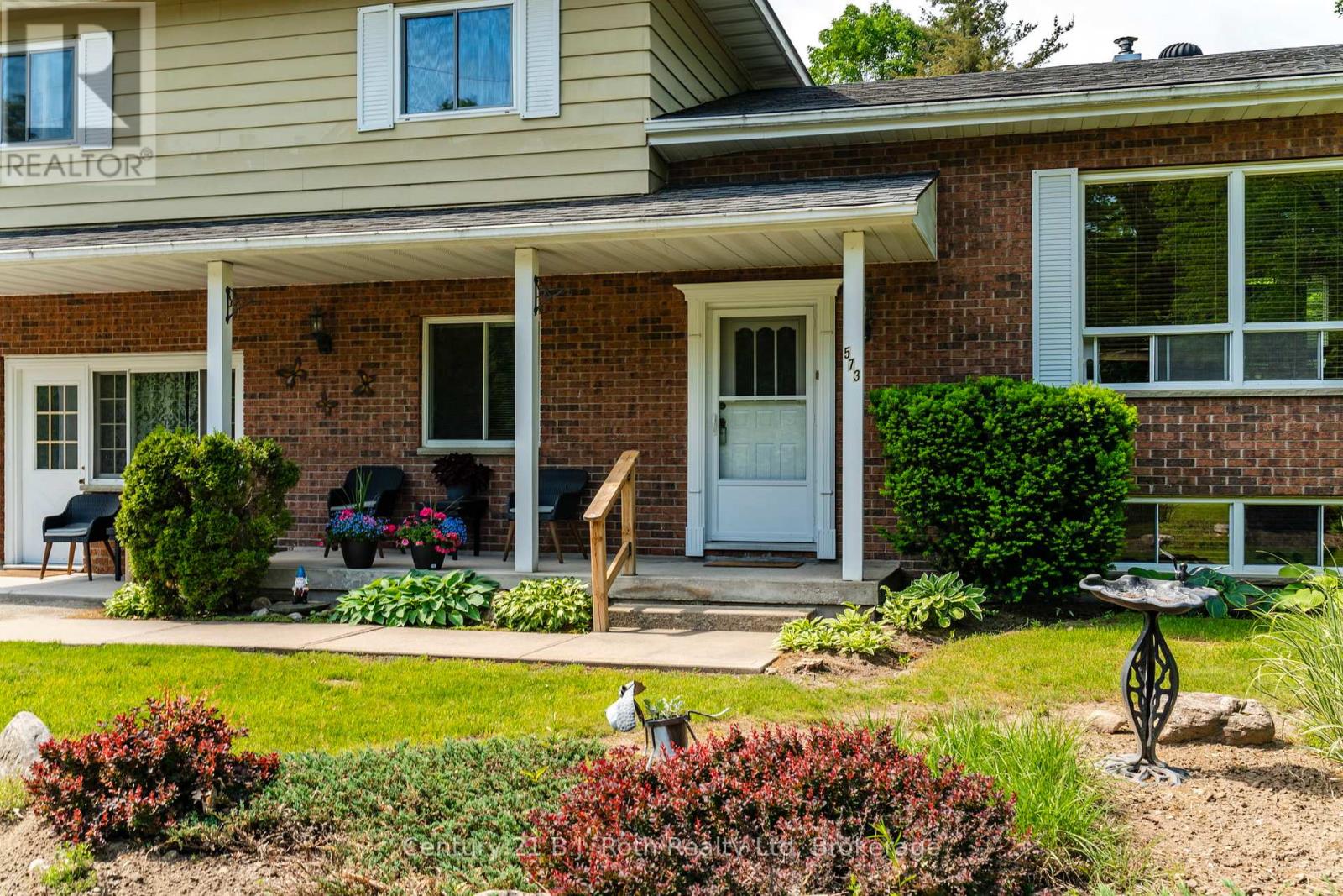 Property at 573 LAFONTAINE ROAD E image 5