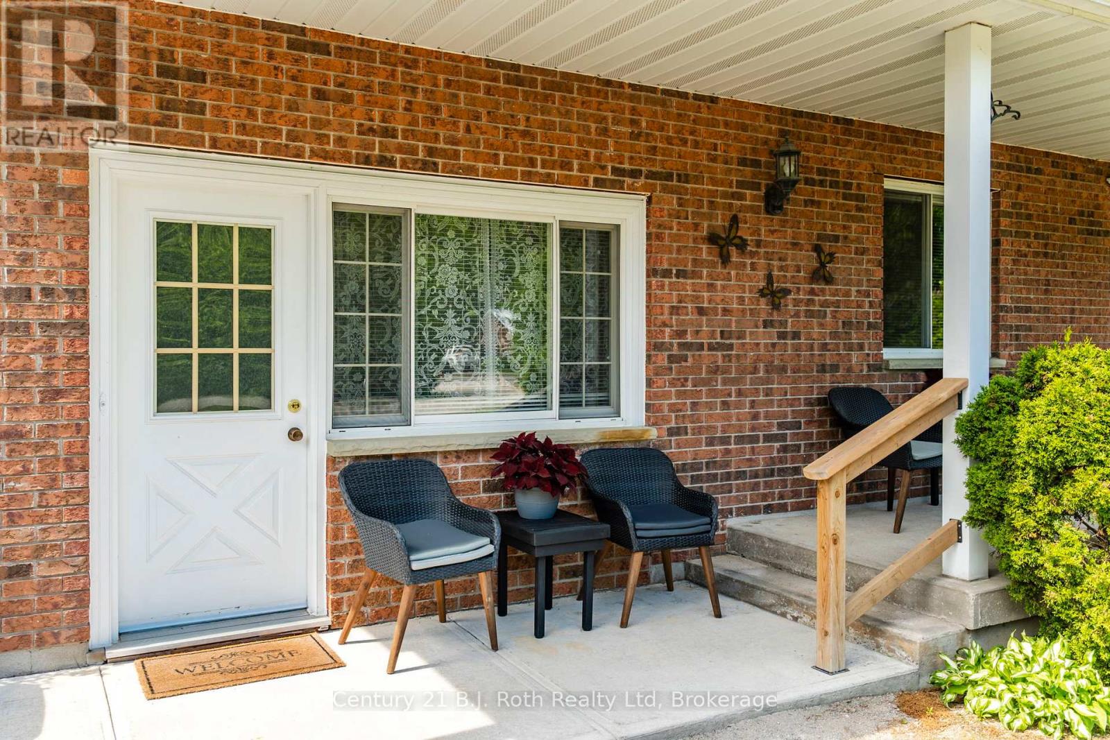 573 Lafontaine Road E, Tiny, Ontario  L9M 0S3 - Photo 6 - S12236641