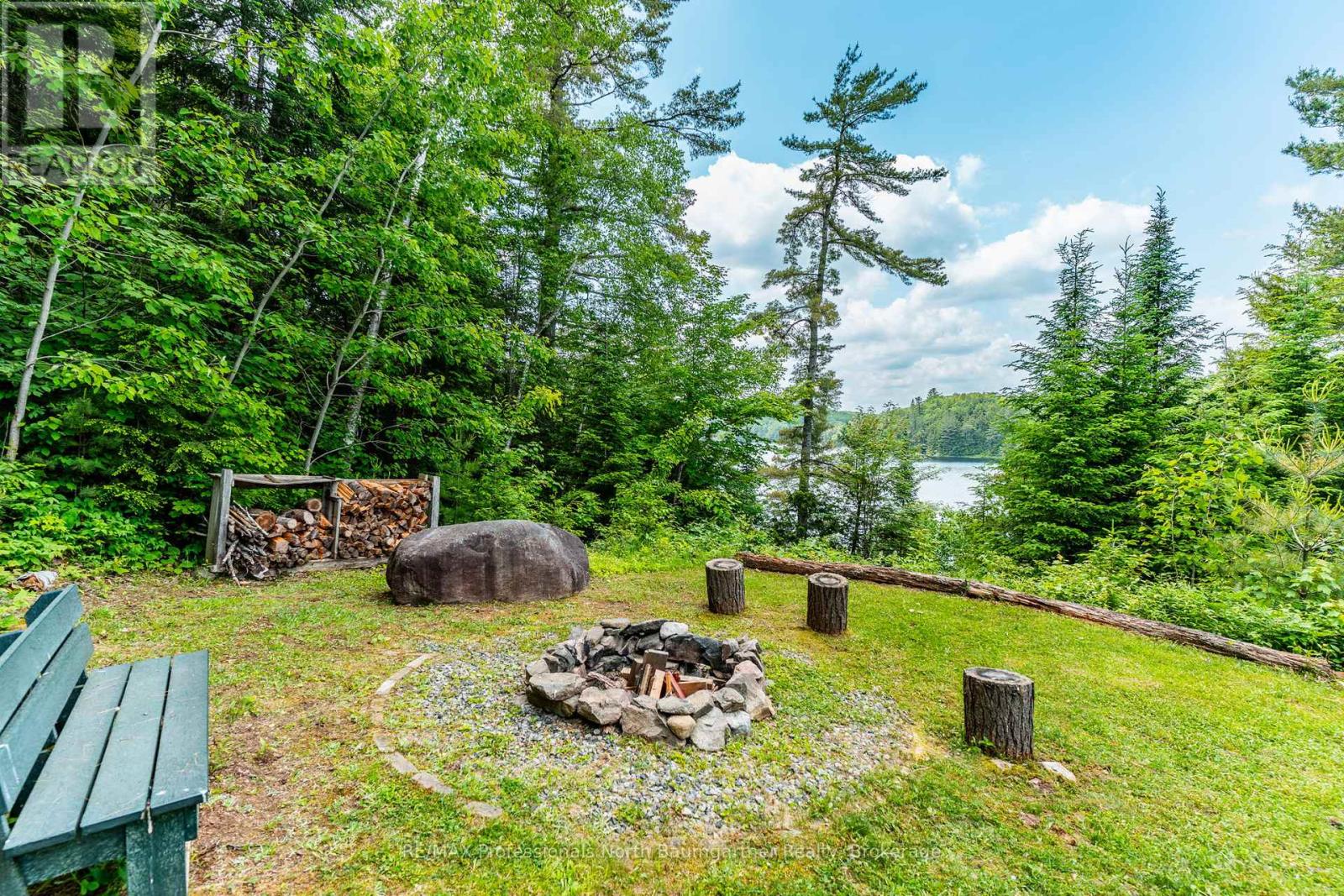 1132 Trapline Trail, Dysart Et Al, Ontario  K0M 1S0 - Photo 39 - X12236651