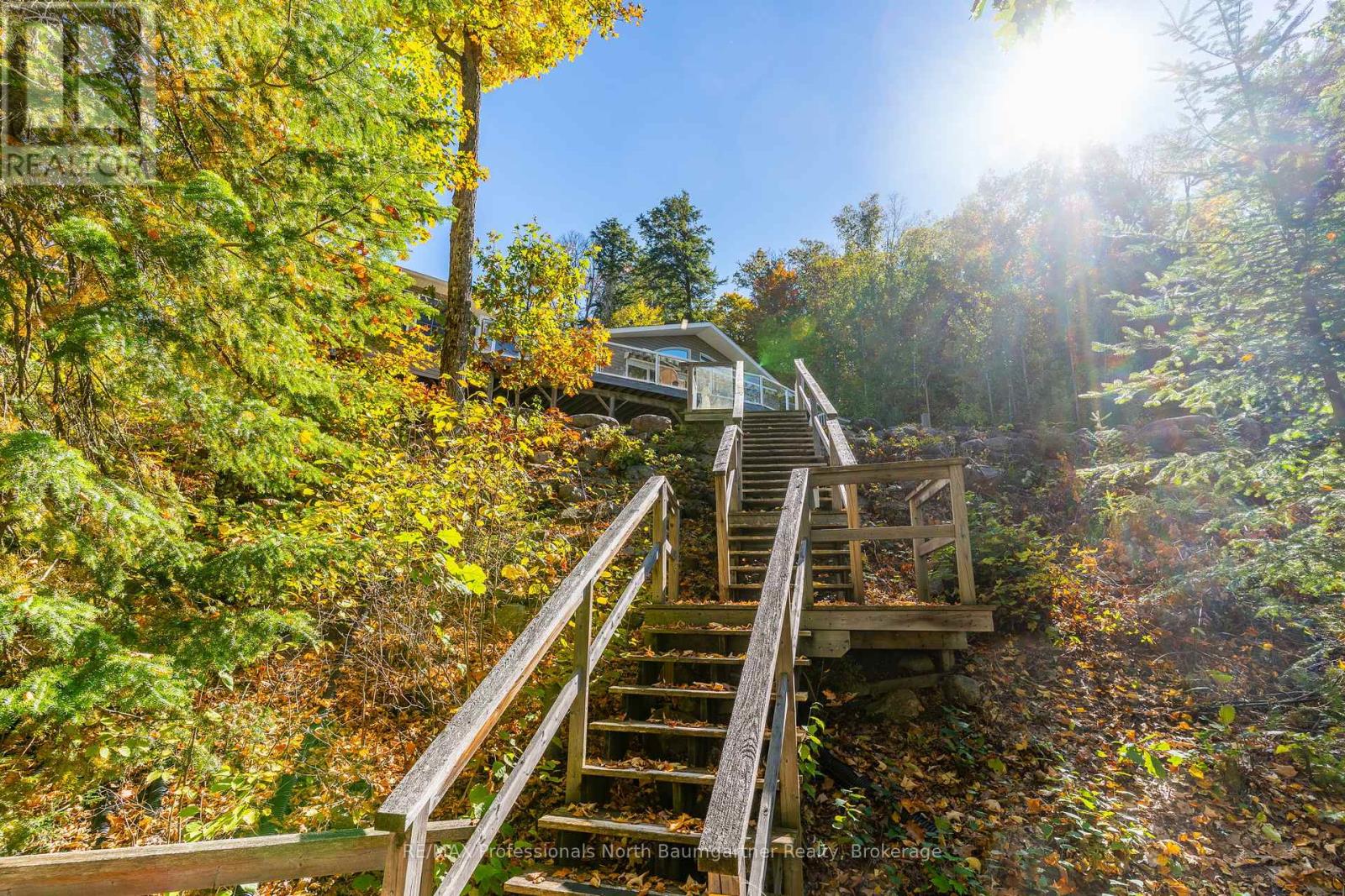 1132 Trapline Trail, Dysart Et Al, Ontario  K0M 1S0 - Photo 40 - X12236651