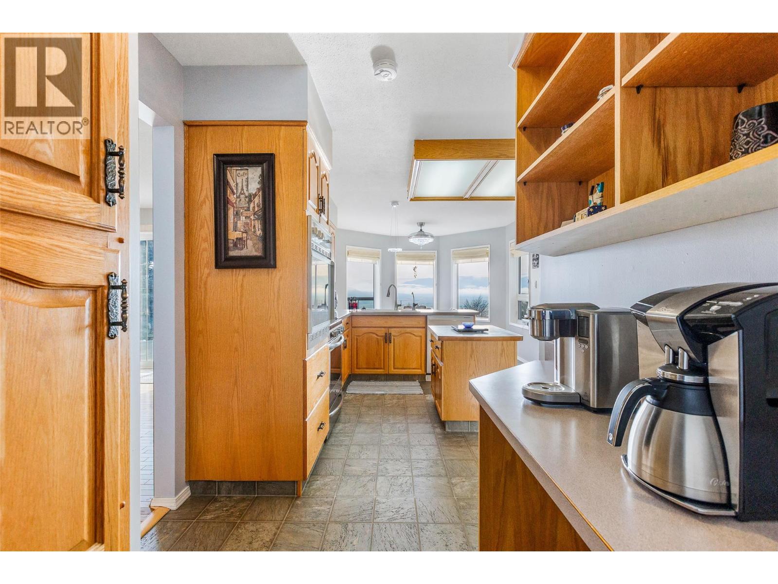 1061 Westview Road, Creston, British Columbia  V0B 2N2 - Photo 12 - 10353054