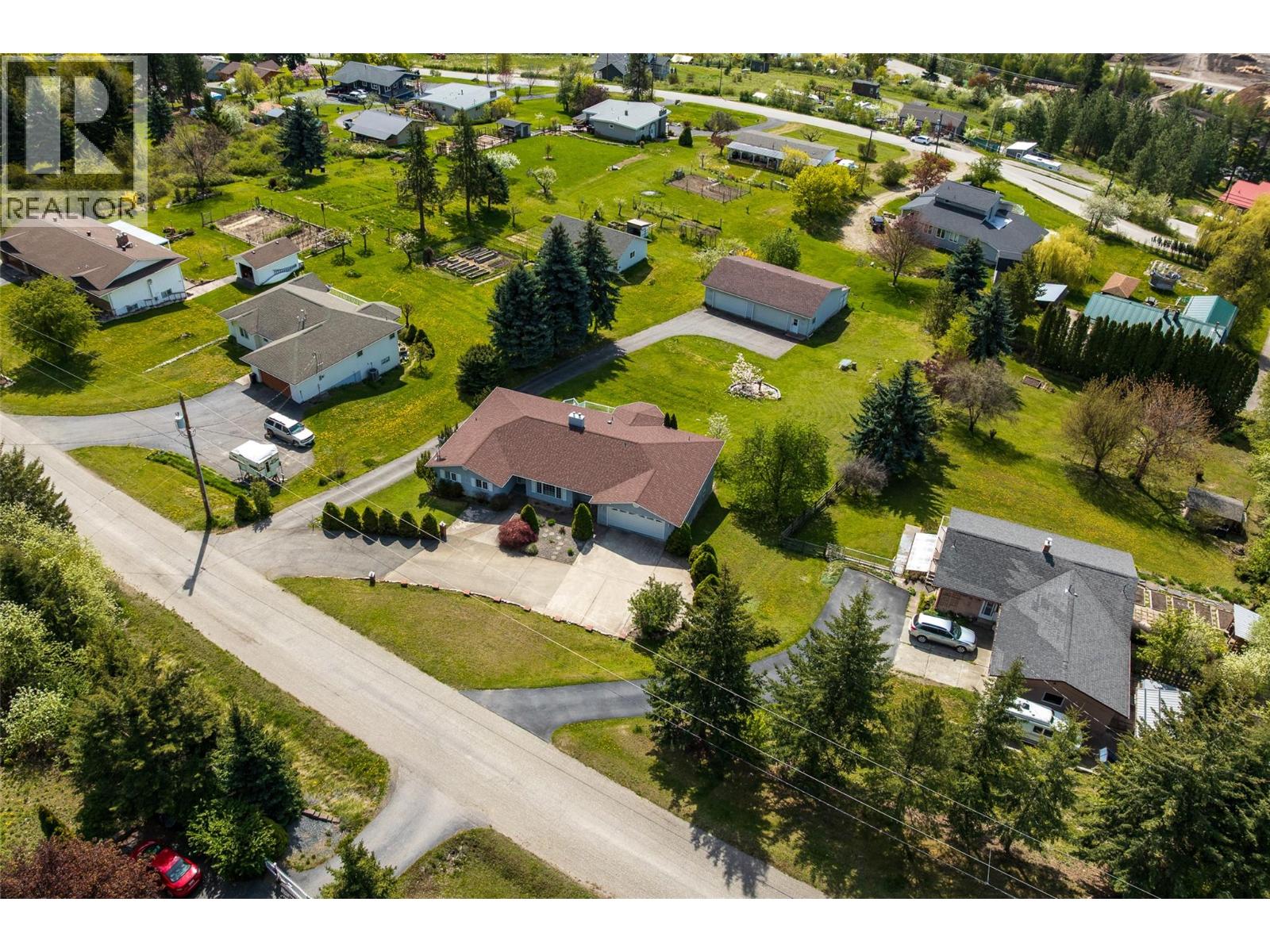 1061 Westview Road, Creston, British Columbia  V0B 2N2 - Photo 76 - 10353054