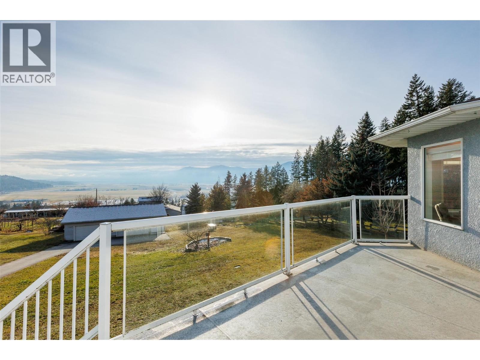 1061 Westview Road, Creston, British Columbia  V0B 2N2 - Photo 24 - 10353054