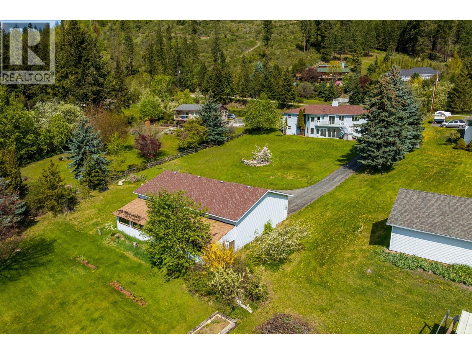 1061 Westview Road, Creston, British Columbia  V0B 2N2 - Photo 81 - 10353054