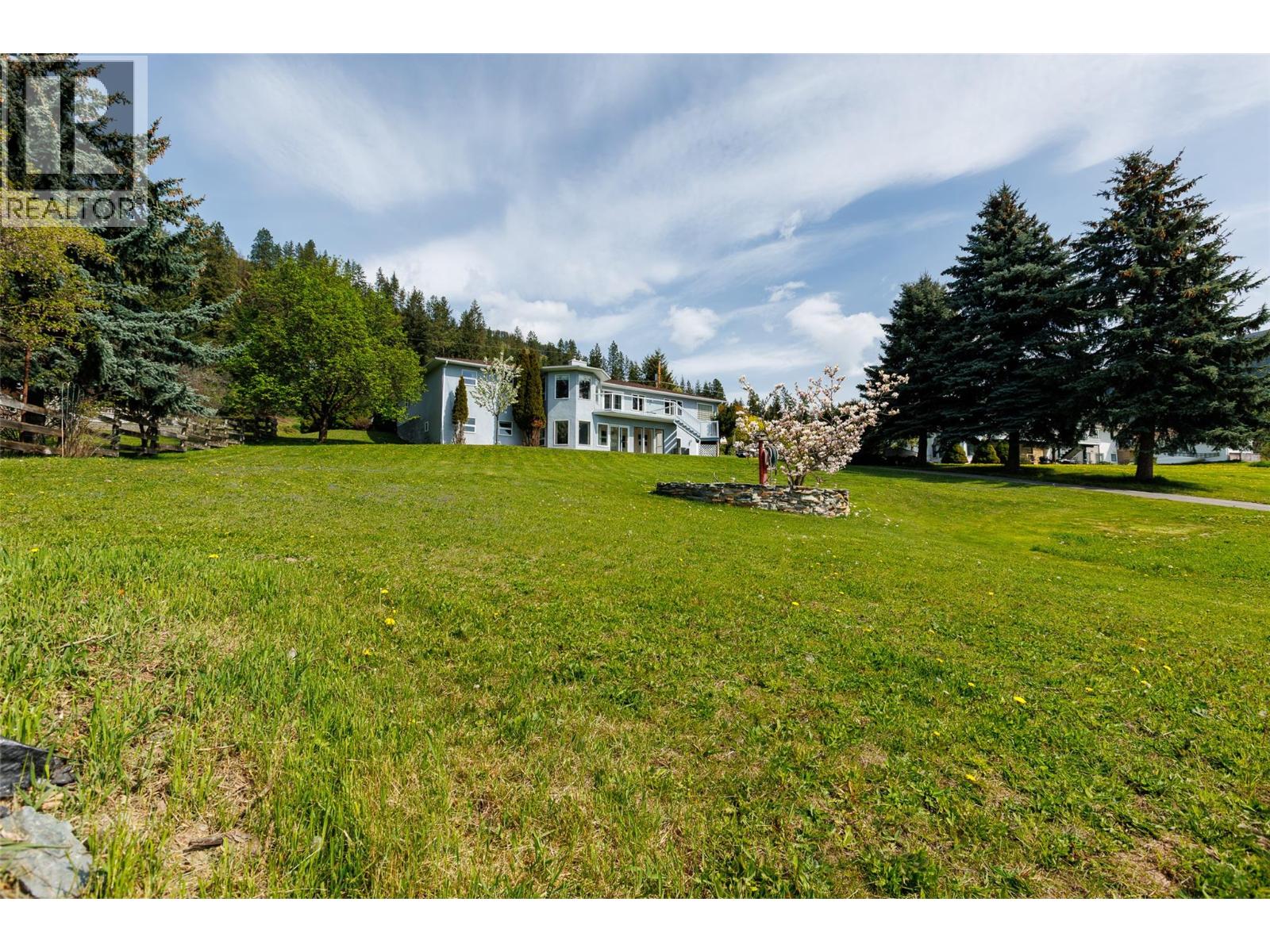 1061 Westview Road, Creston, British Columbia  V0B 2N2 - Photo 70 - 10353054