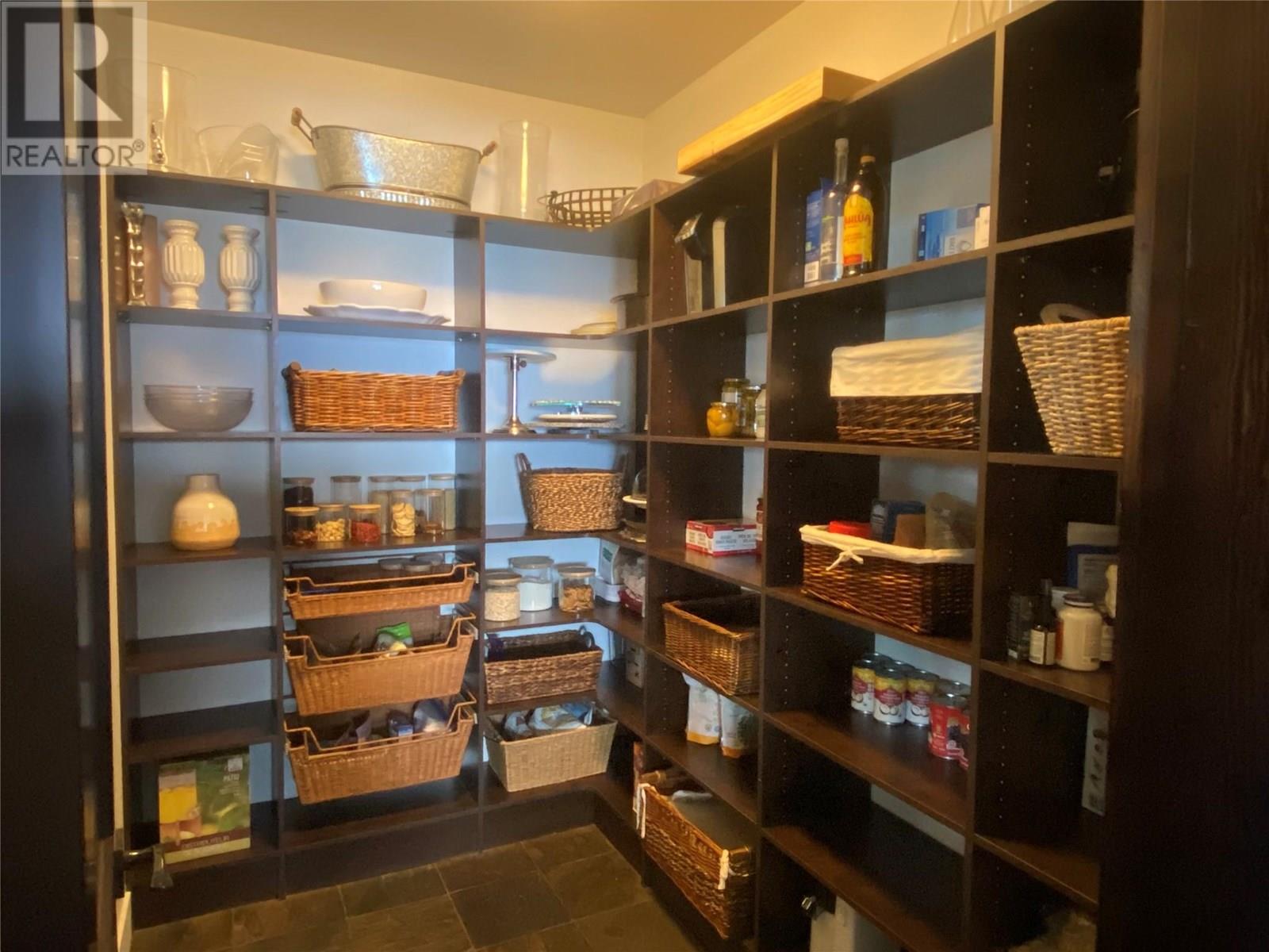 716 Kuipers Crescent, Kelowna, British Columbia  V1W 5B2 - Photo 29 - 10347239