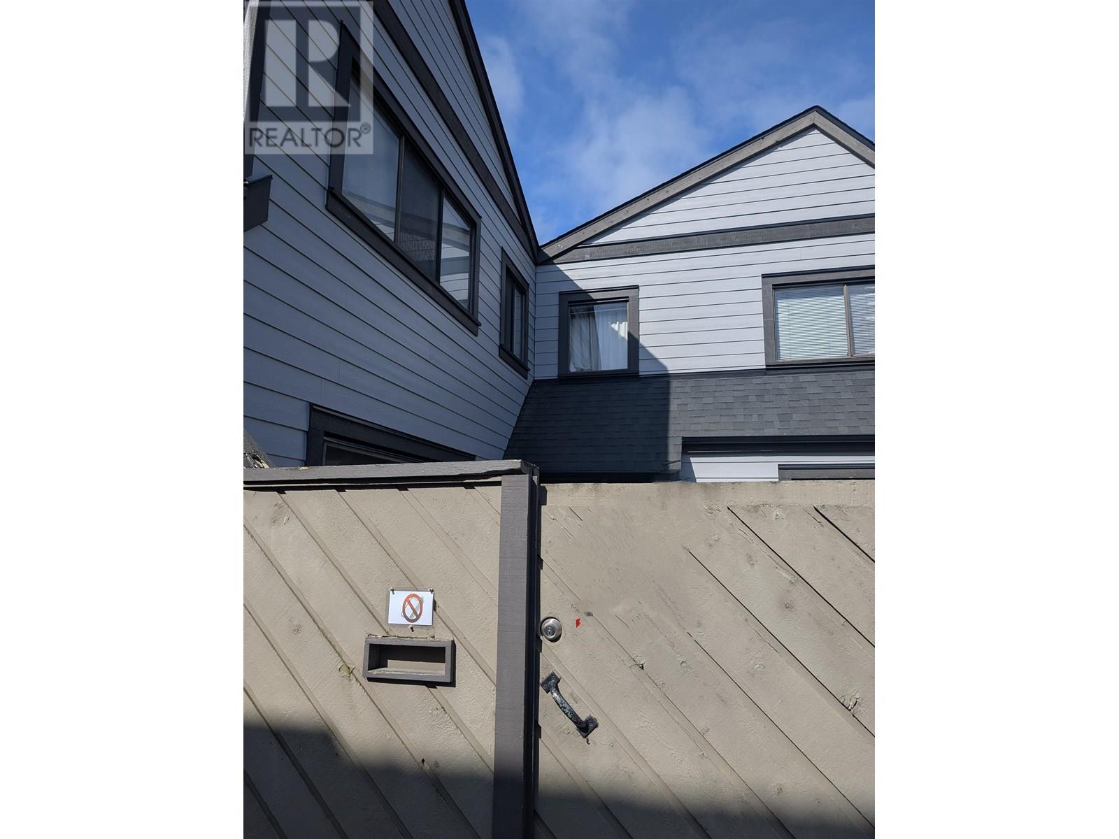 Property at 129 5421 10 AVENUE image 2