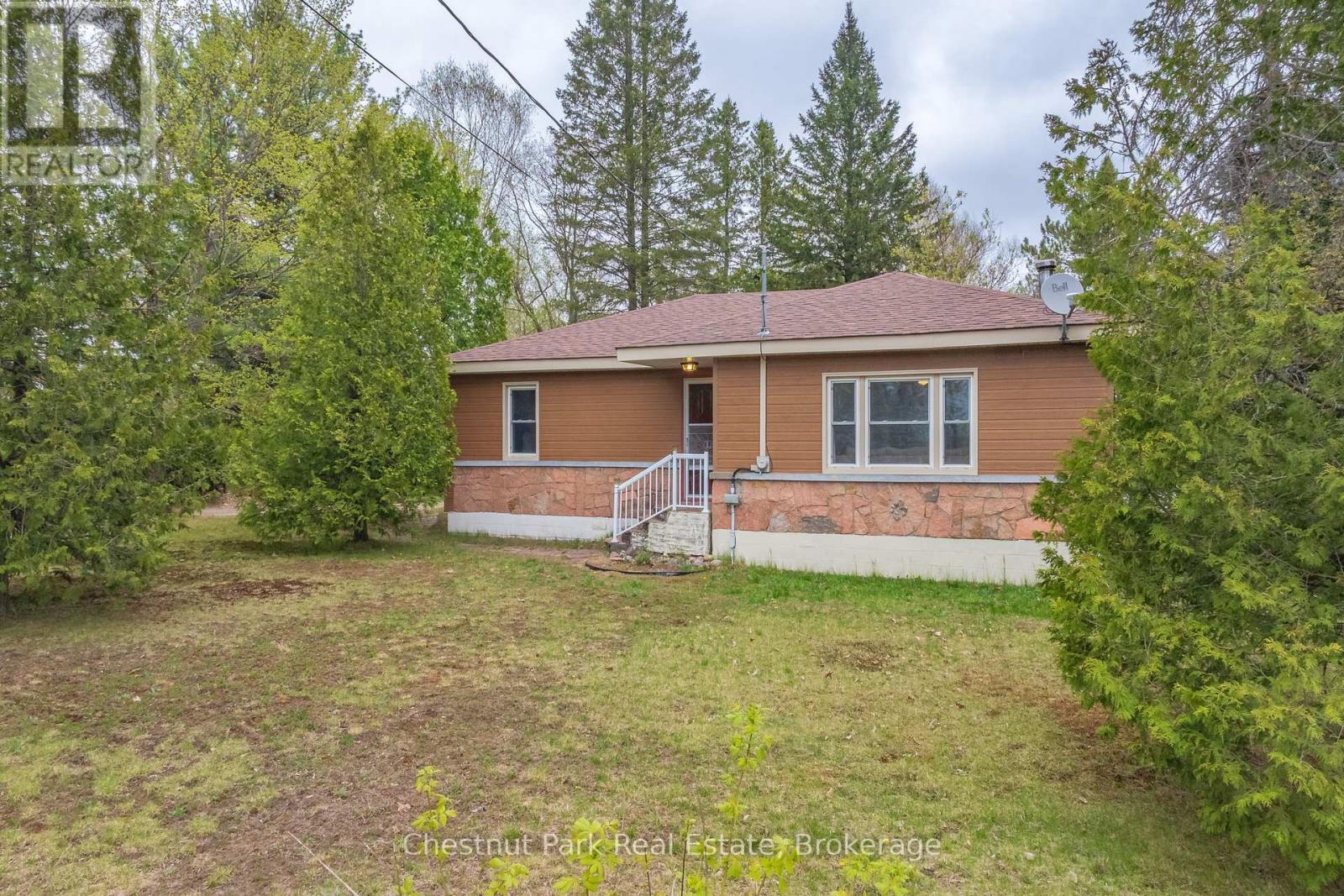 24 Main Street, Kearney, Ontario  P0A 1M0 - Photo 7 - X12155665