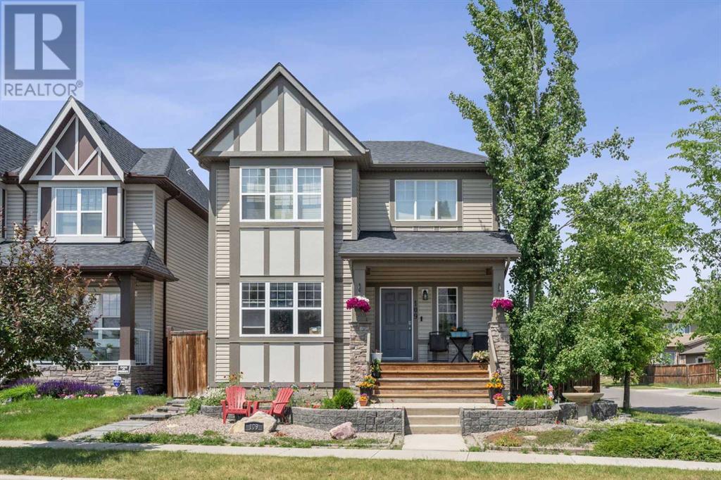 Property at 109 Elgin Meadows Manor SE image 1