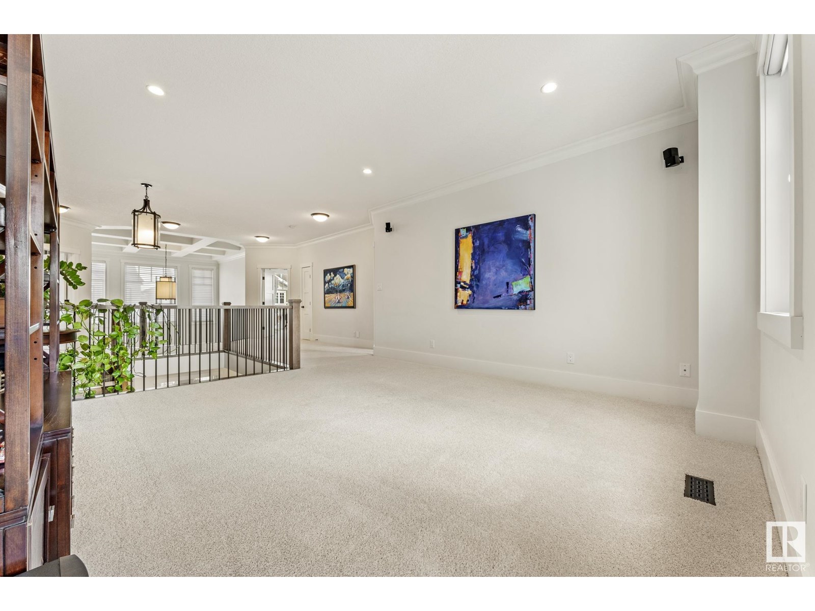 512 Hillcrest Point Nw, Edmonton, Alberta  T5R 4K8 - Photo 40 - E4432249