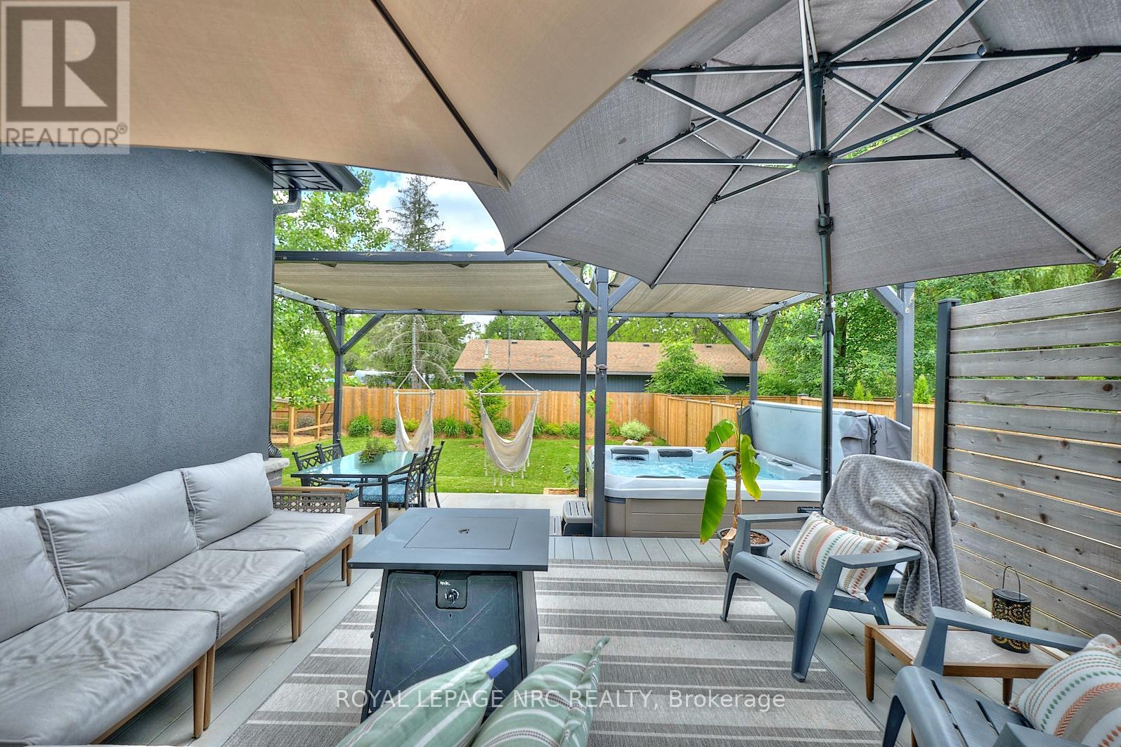 62 Bacon Lane, Pelham, Ontario  L3C 3E6 - Photo 6 - X12236779