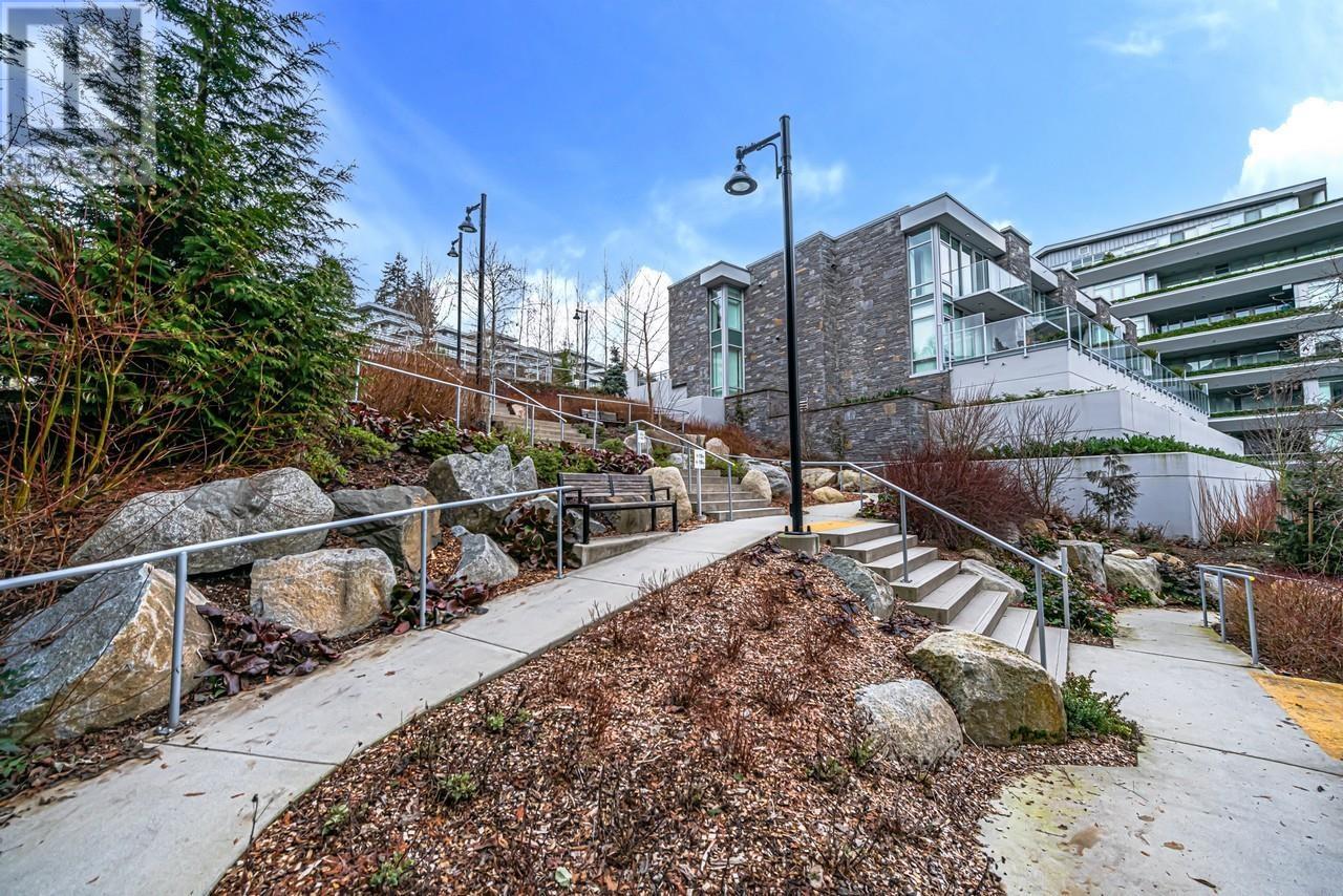 203 788 Arthur Erickson Place, West Vancouver, British Columbia  V7T 0B6 - Photo 32 - R3018339