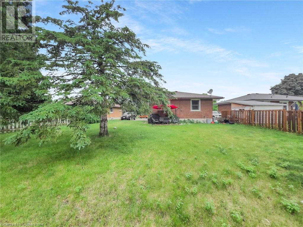 Property at 30 BLUERIDGE Crescent image 1