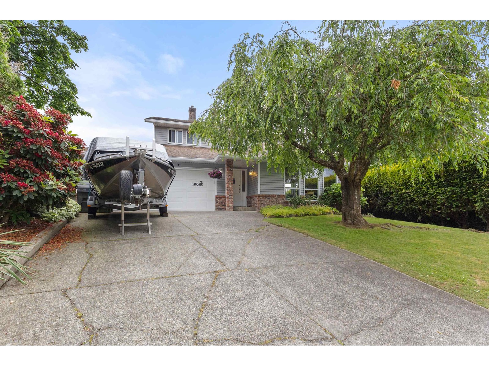 Property at 34654 DUNSMUIR COURT image 1
