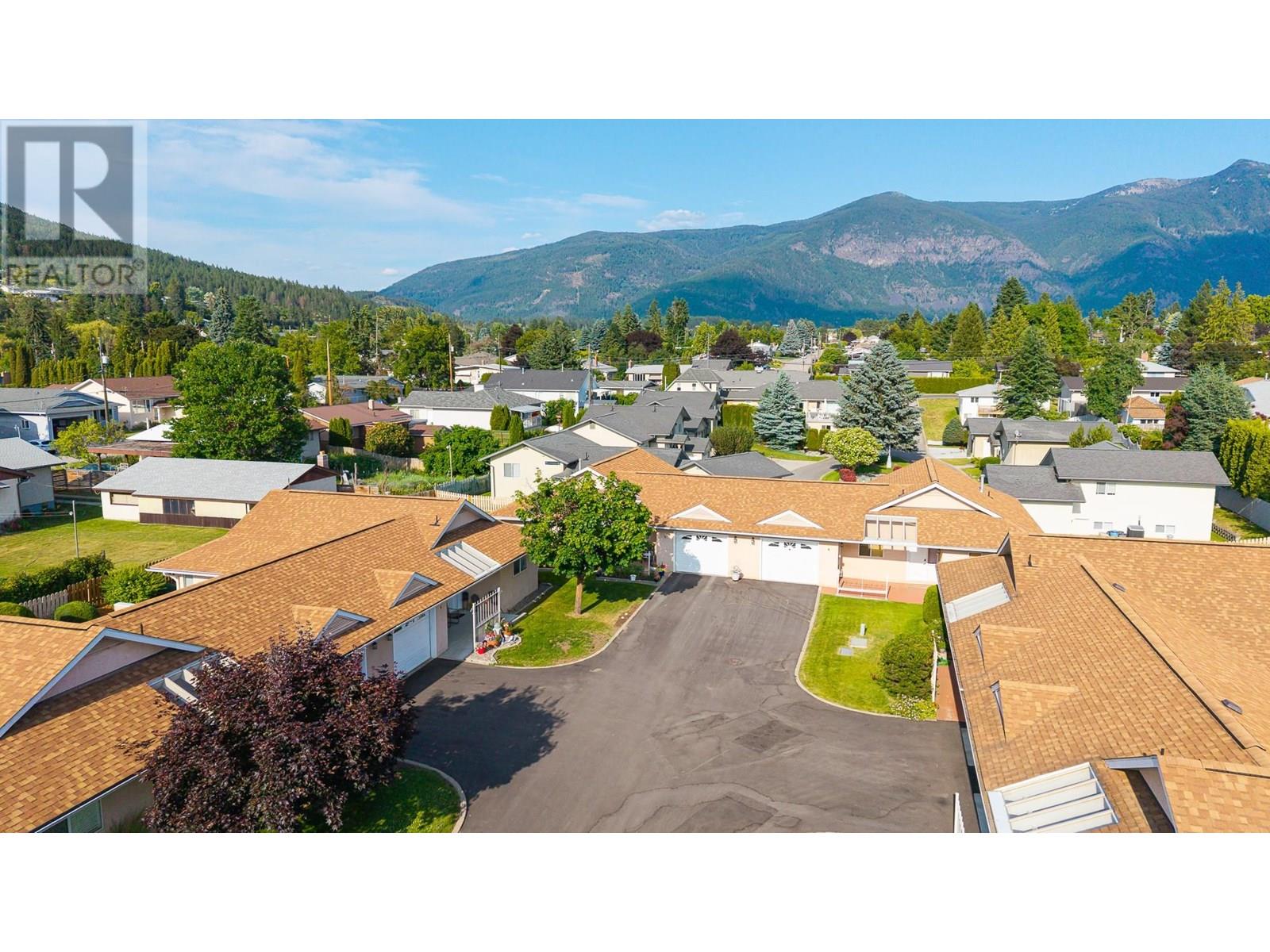 518 18th Avenue S Unit# 5, Creston, British Columbia  V0B 1G0 - Photo 2 - 10352661