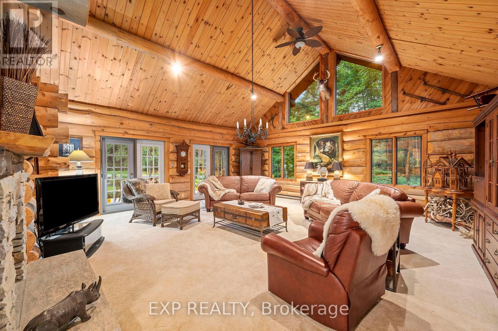 10608 Longwoods Road, Middlesex Centre, Ontario  N0L 1E0 - Photo 17 - X12236931