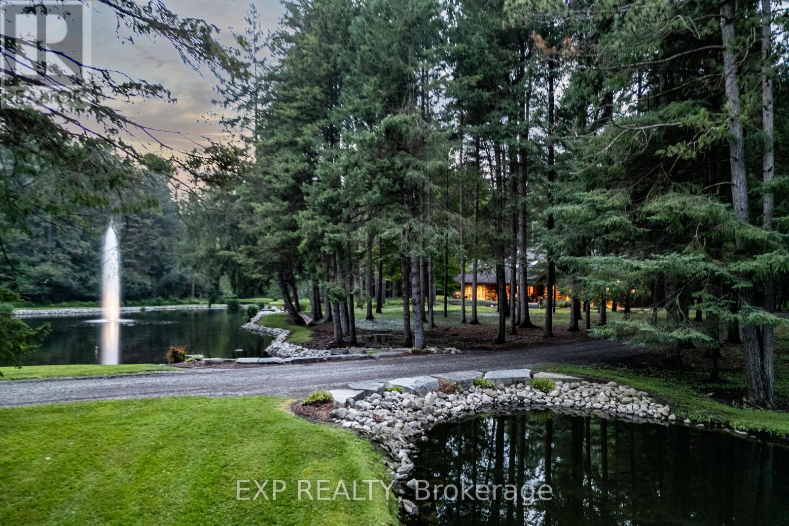 10608 Longwoods Road, Middlesex Centre, Ontario  N0L 1E0 - Photo 3 - X12236931