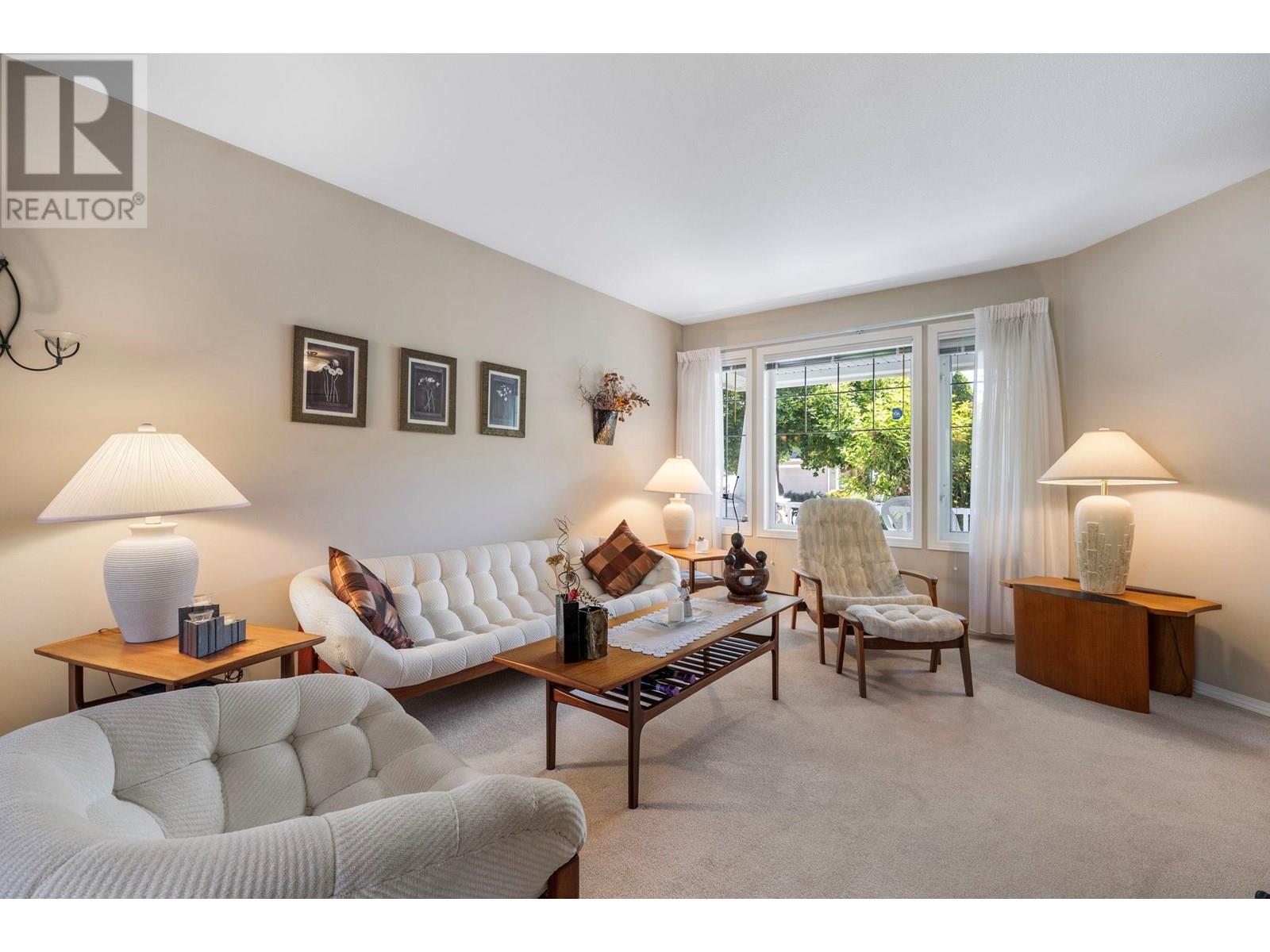 Property at 2220 Shannon Ridge Drive Unit# 105 image 4