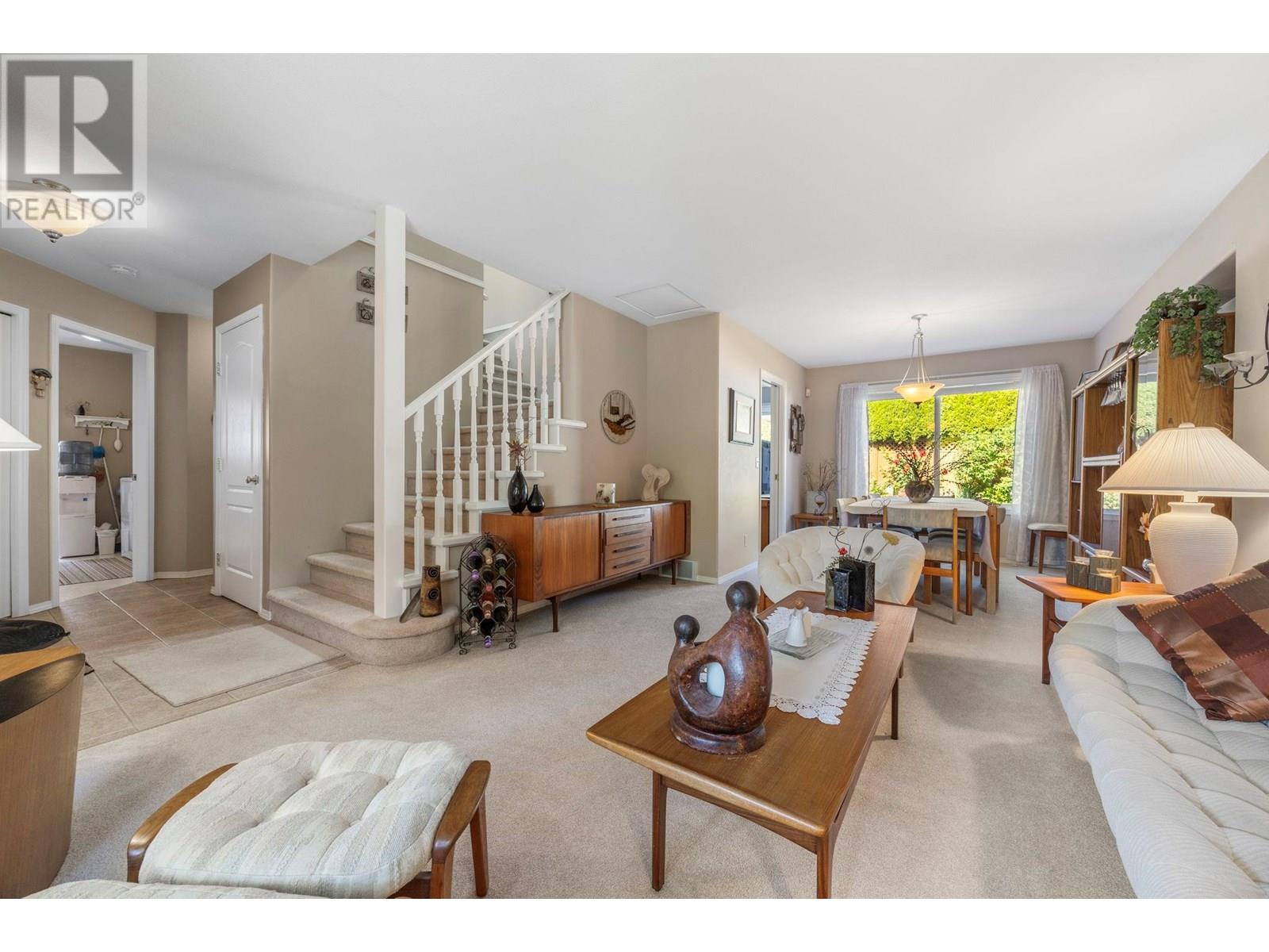 Property at 2220 Shannon Ridge Drive Unit# 105 image 2