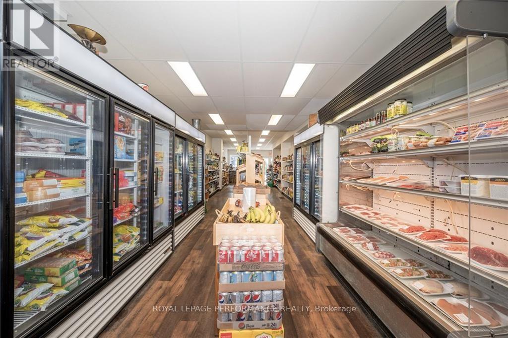 19688 County Rd 19 Road, South Glengarry, Ontario  K0C 2J0 - Photo 10 - X12236959