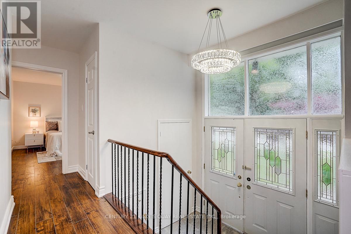 55 Three Valleys Drive, Toronto, Ontario  M3A 3B6 - Photo 8 - C12236506