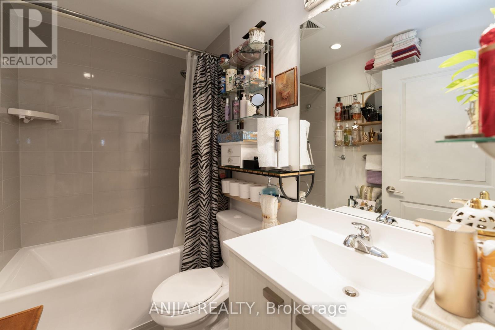 1406 - 50 Ann O'reilly Road, Toronto, Ontario  M2J 0C9 - Photo 24 - C12236608