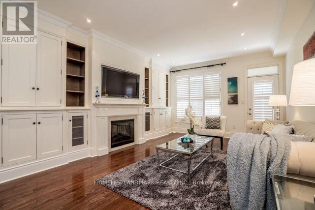Property at 2 ESPANA LANE image 3