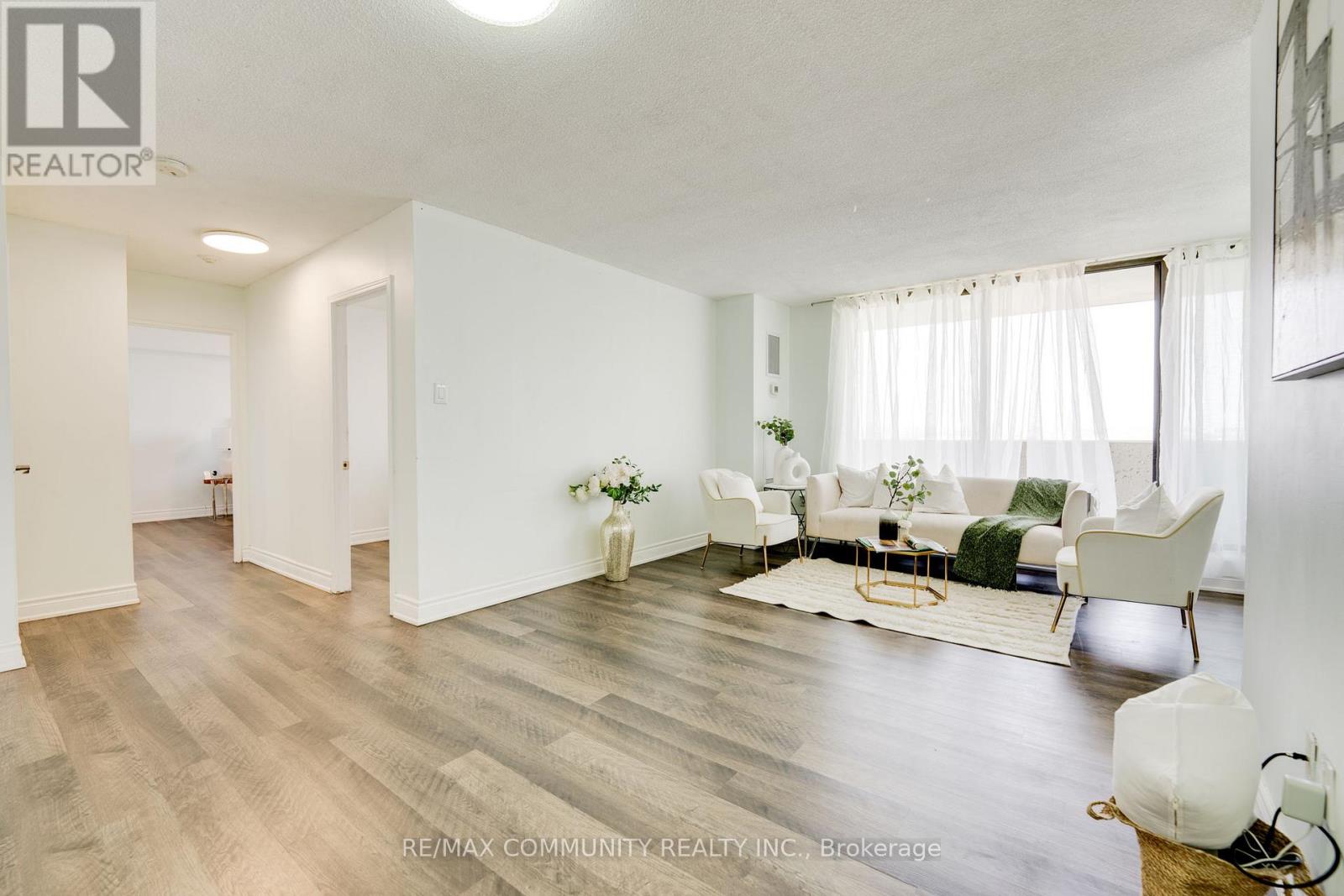 1002 - 301 Prudential Drive, Toronto, Ontario  M1P 4V3 - Photo 10 - E12236679