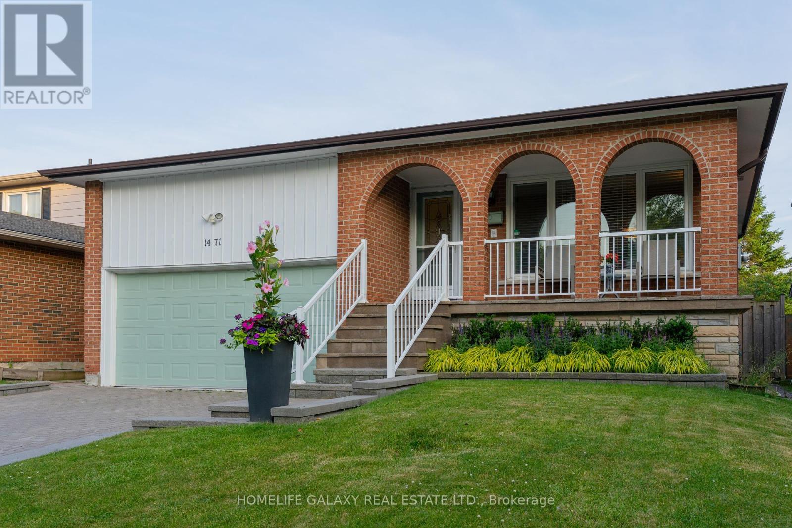 Property at 1471 FIELDLIGHT BOULEVARD image 2