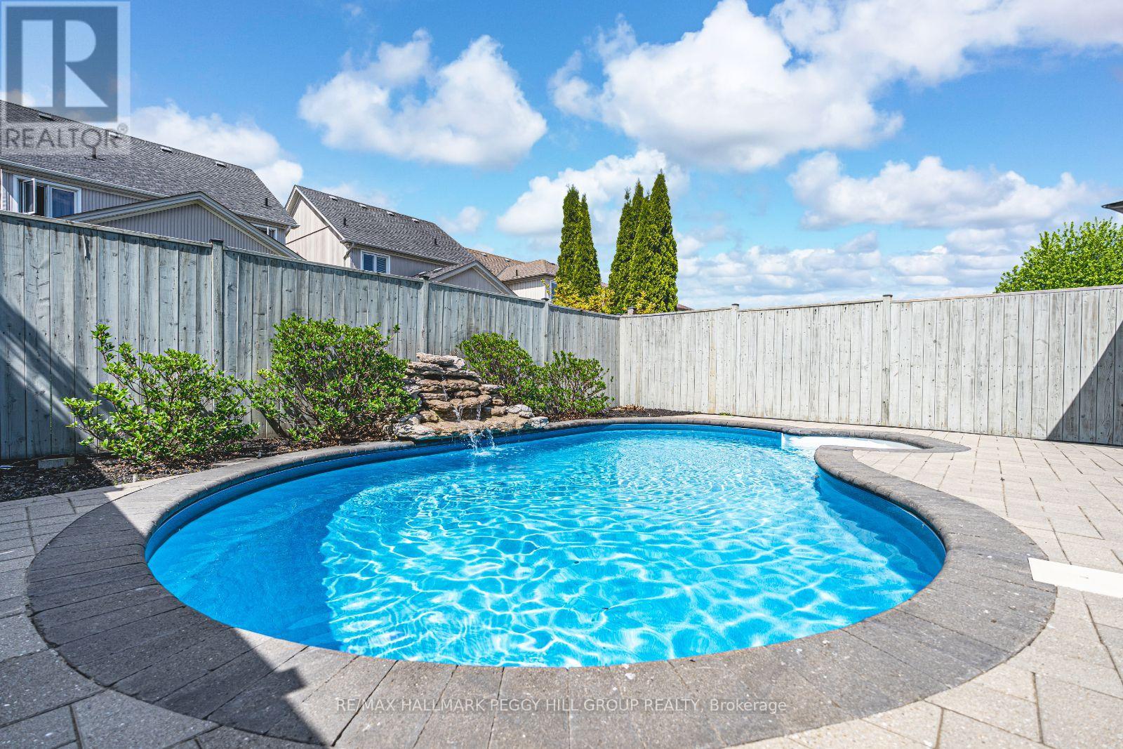 Property at 1118 KELL STREET image 2