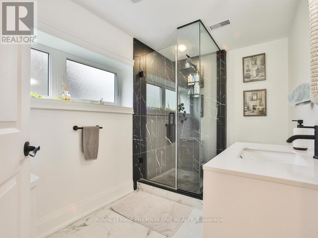 995 Canal Road, Bradford West Gwillimbury, Ontario  L3Z 2A6 - Photo 41 - N12236815