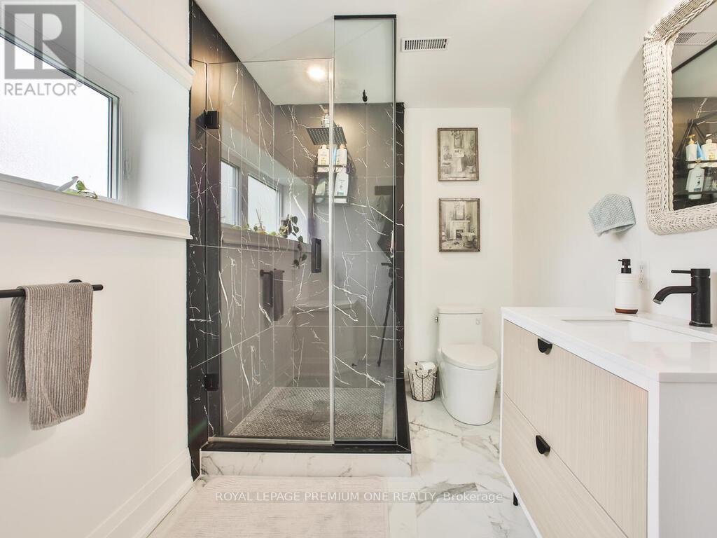 995 Canal Road, Bradford West Gwillimbury, Ontario  L3Z 2A6 - Photo 42 - N12236815