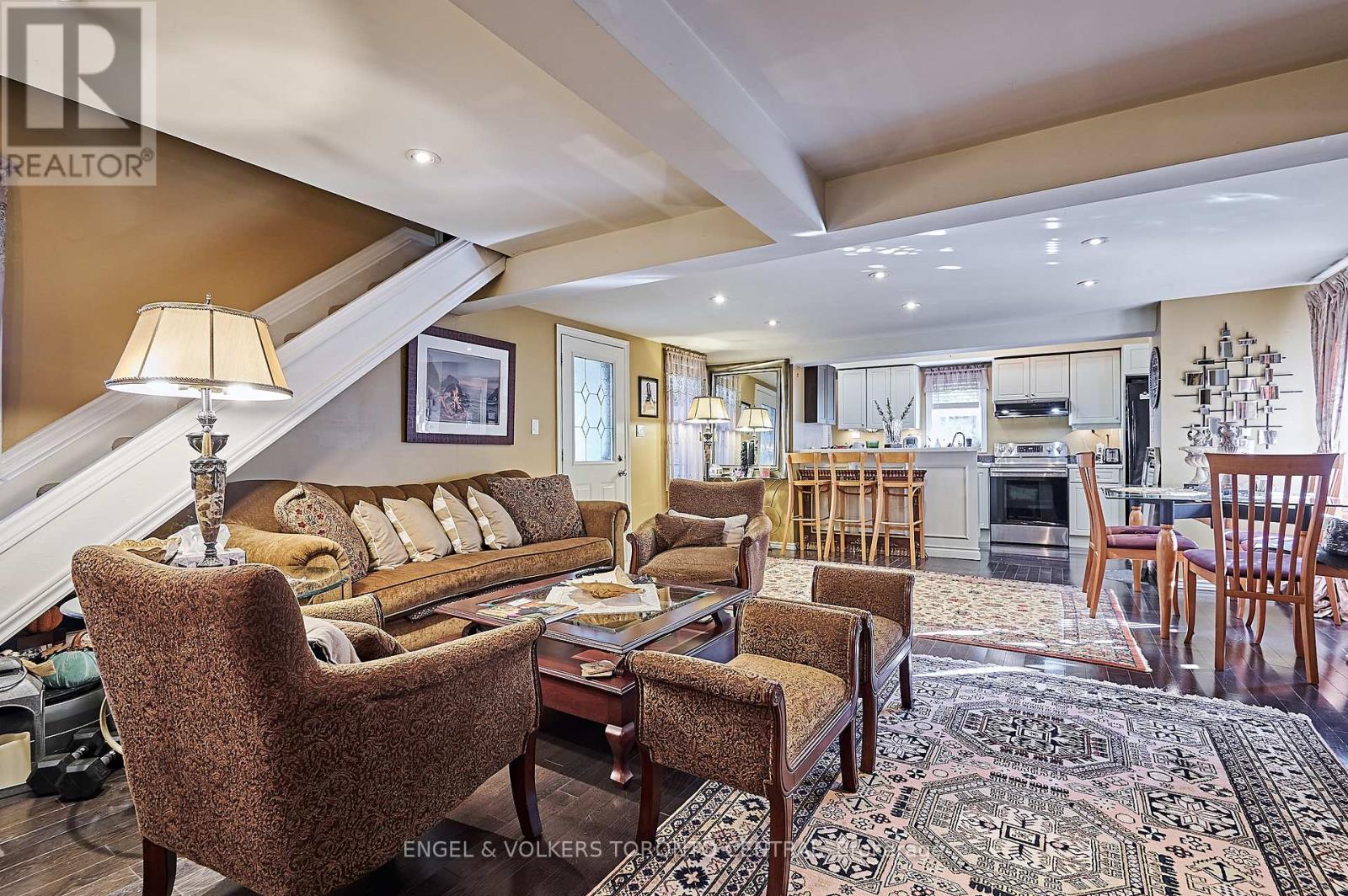 5907/5901 Lakeshore Road, Whitchurch-Stouffville, Ontario  L4A 2Y9 - Photo 8 - N12236970