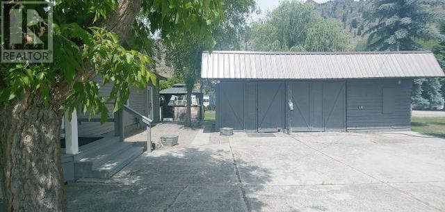 925 13th Avenue, Midway, British Columbia  V0H 1M0 - Photo 7 - 10353149
