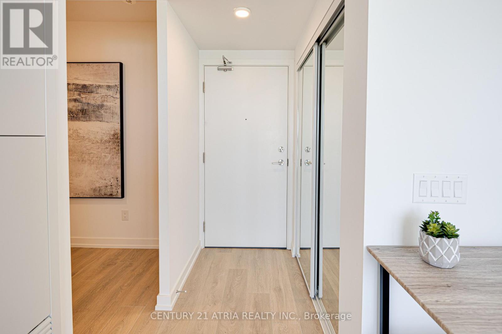 Property at 1027 - 1100 SHEPPARD AVENUE W image 3