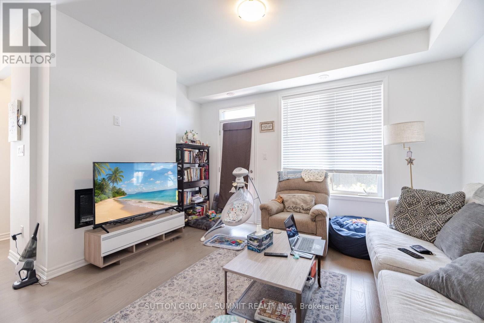 Property at 5206 VIOLA DESMOND DRIVE image 4