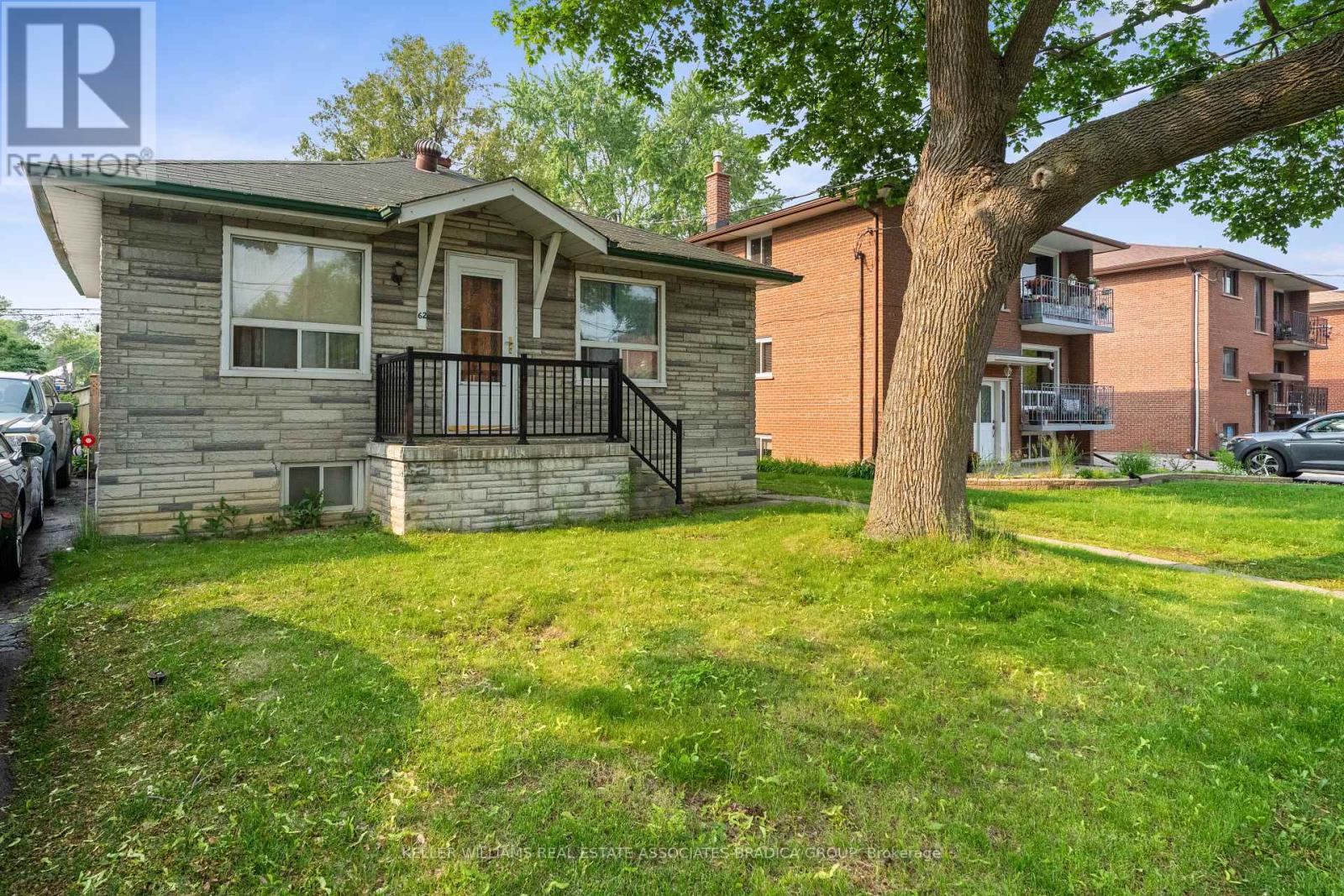 Property at 62 ELDER AVENUE image 3