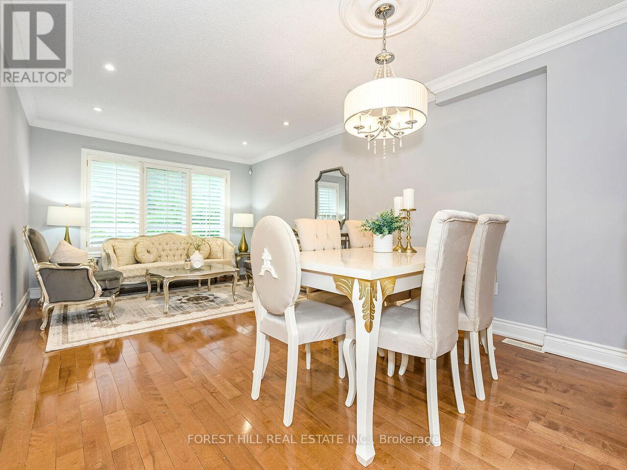 1575 Samuelson Circle, Mississauga (Meadowvale Village), Ontario  L5N 8A2 - Photo 11 - W12236866