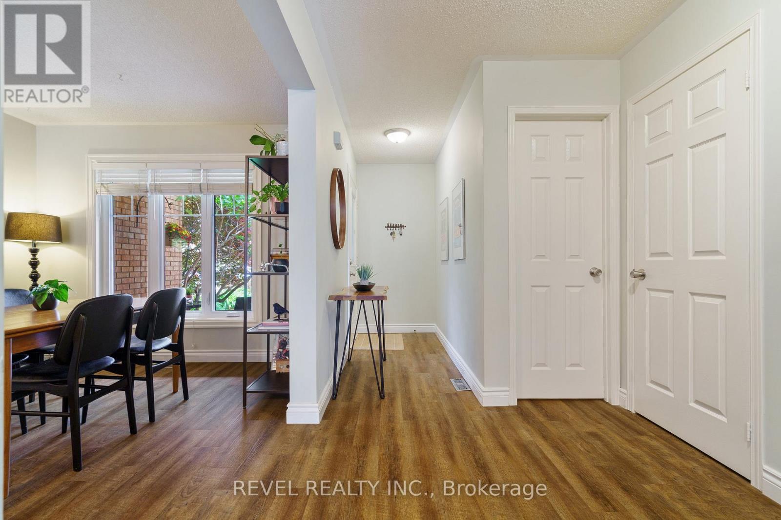 Property at 637 AMELIA CRESCENT N image 4