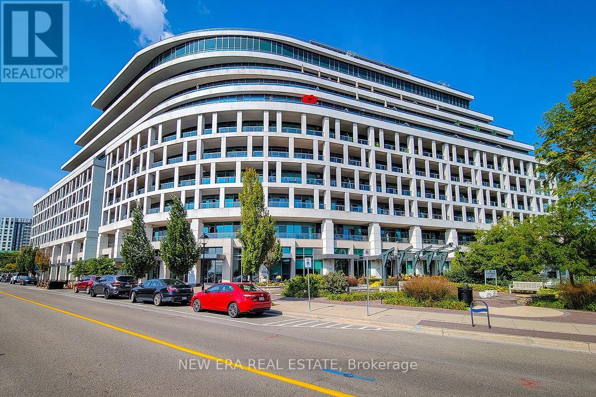323 - 11 Bronte Road, Oakville (Br Bronte), Ontario  L6L 0E1 - Photo 1 - W12236971