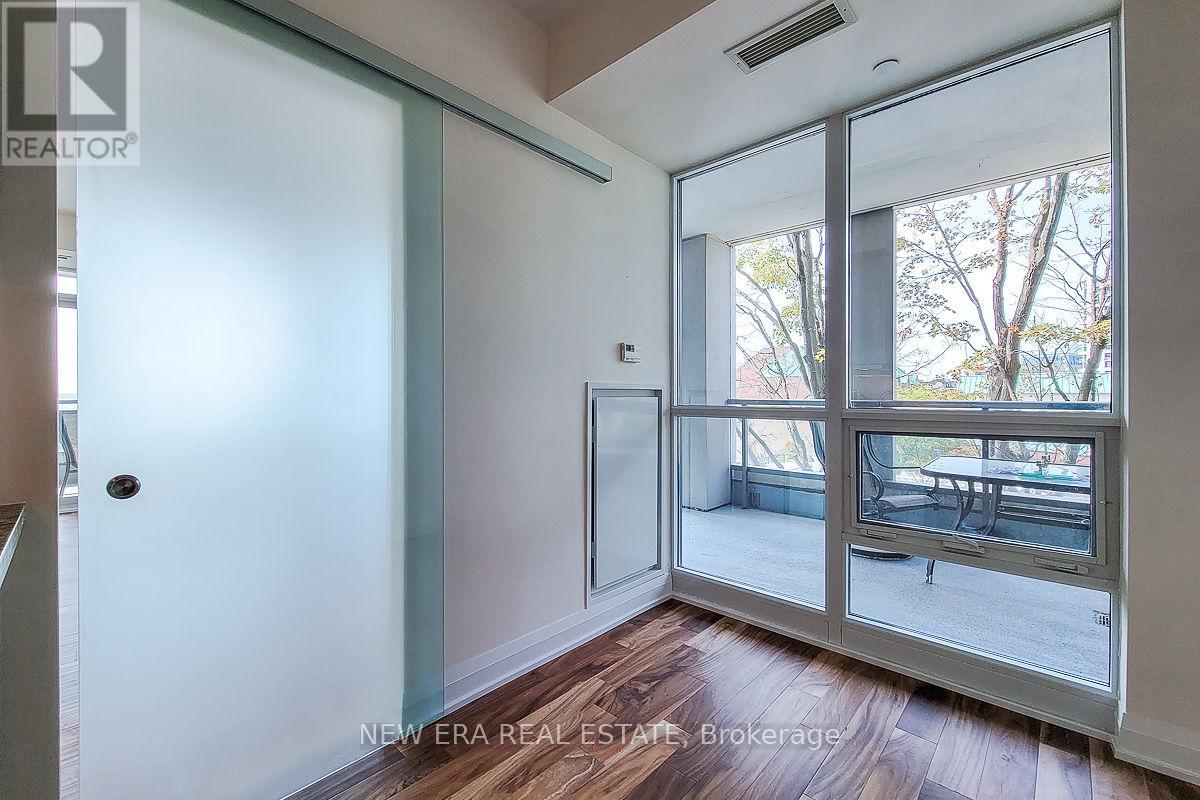 323 - 11 Bronte Road, Oakville (Br Bronte), Ontario  L6L 0E1 - Photo 18 - W12236971