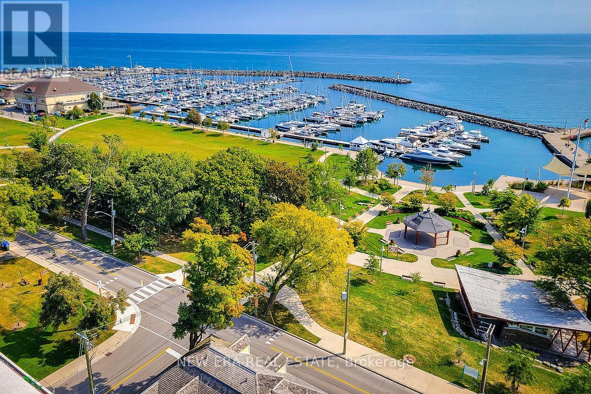 323 - 11 Bronte Road, Oakville (Br Bronte), Ontario  L6L 0E1 - Photo 30 - W12236971