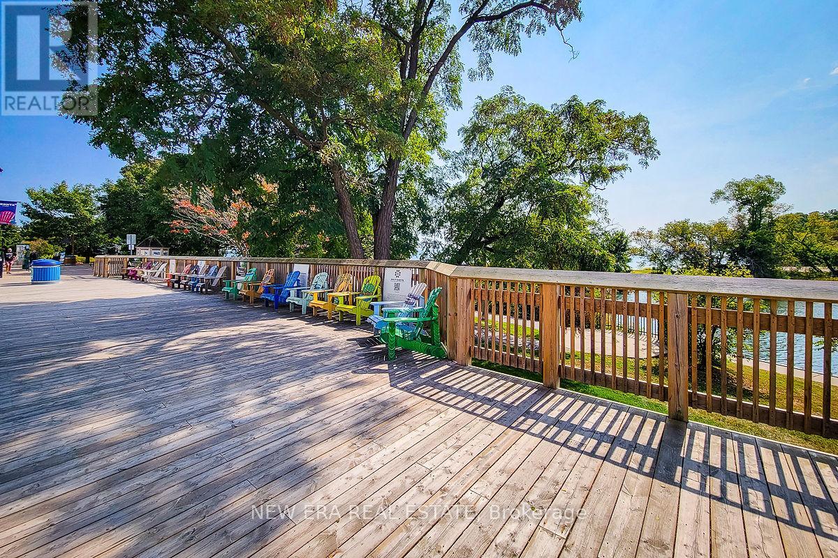 323 - 11 Bronte Road, Oakville (Br Bronte), Ontario  L6L 0E1 - Photo 40 - W12236971