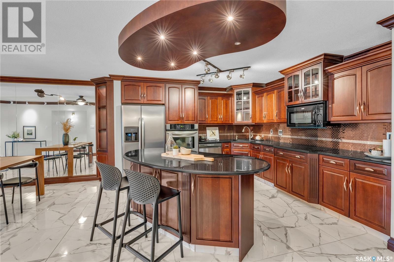 206 222 Saskatchewan CRESCENT E, saskatoon, Saskatchewan