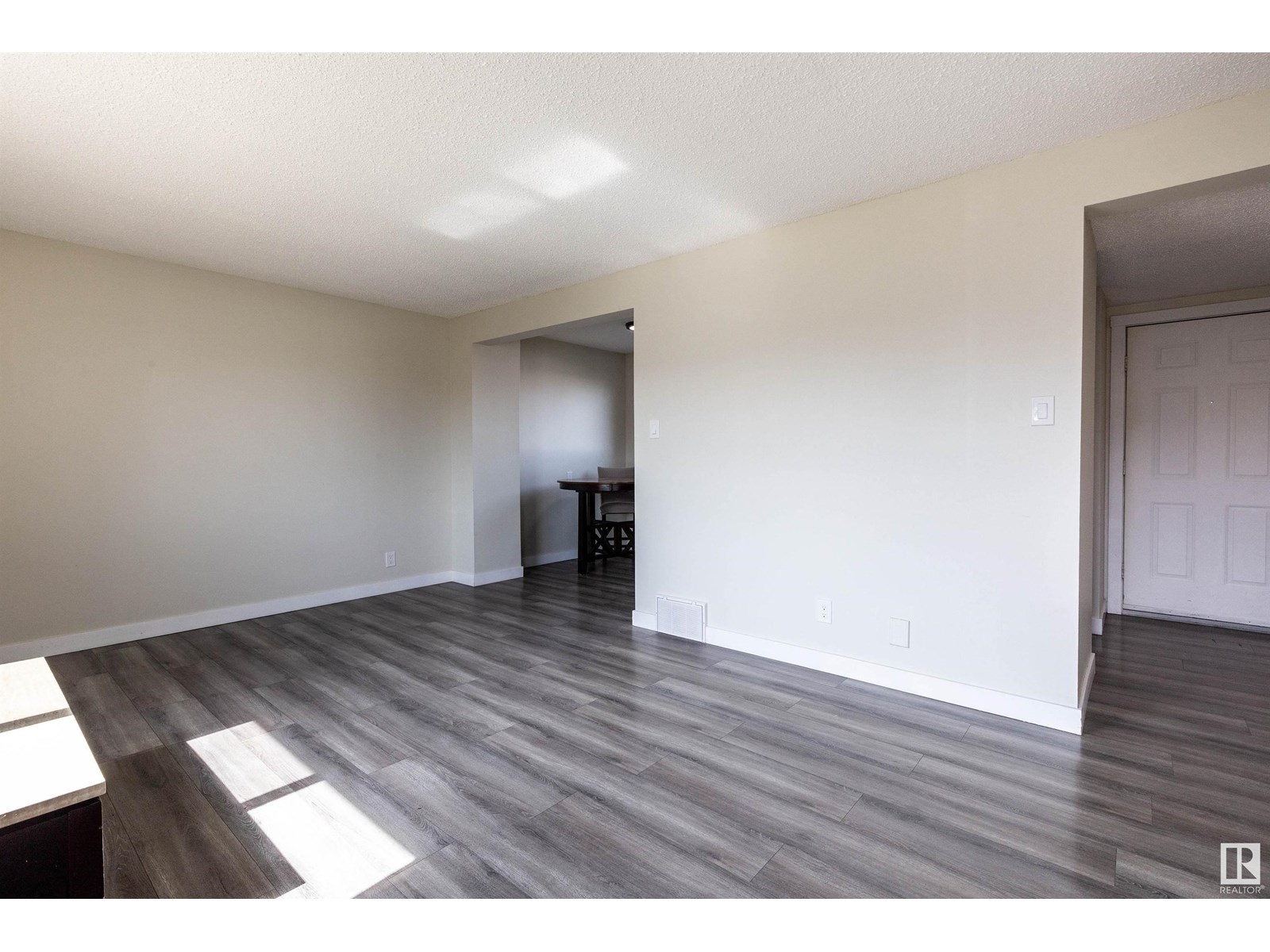 Property at 235 HARRISON DR NW image 5