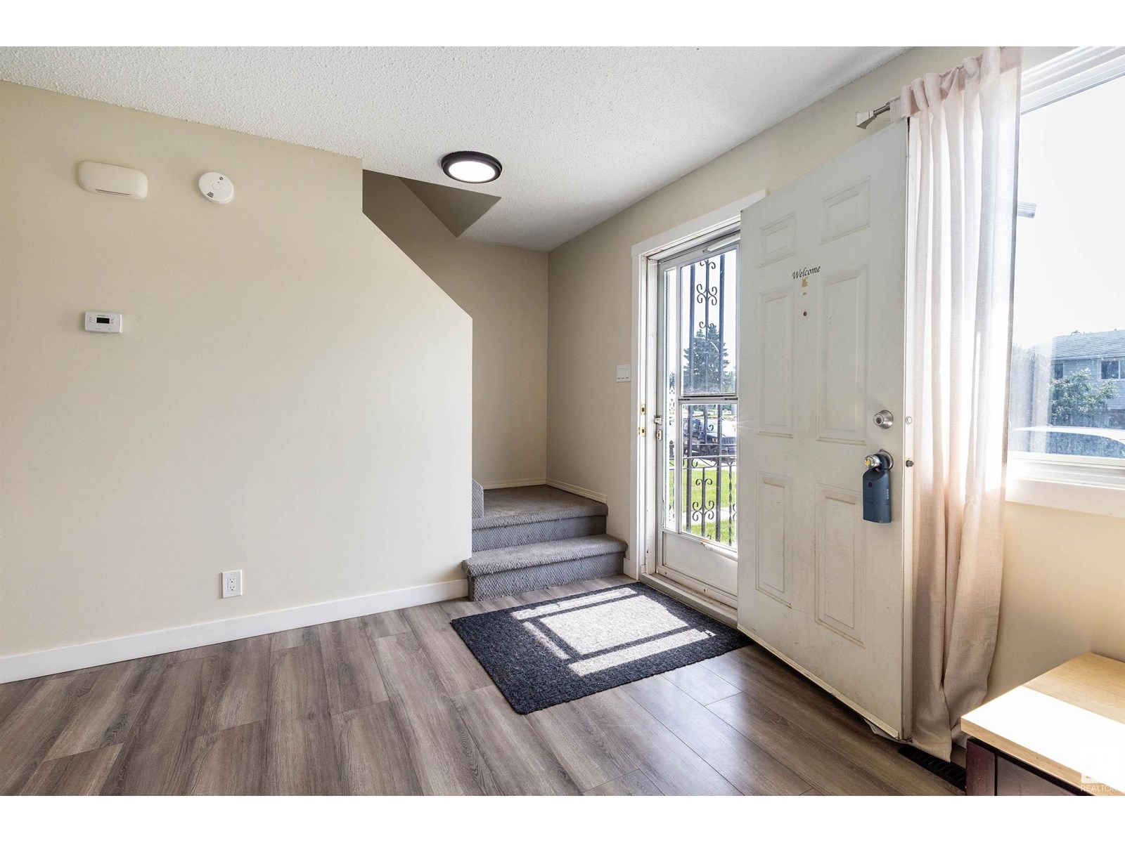 Property at 235 HARRISON DR NW image 3