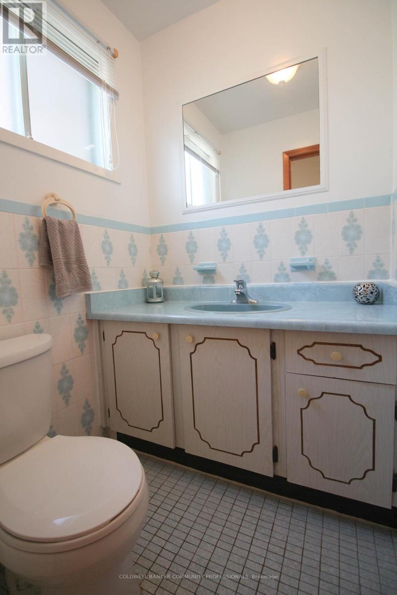 233 Lawnhurst Court, Hamilton, Ontario  L8V 4R4 - Photo 24 - X12236905