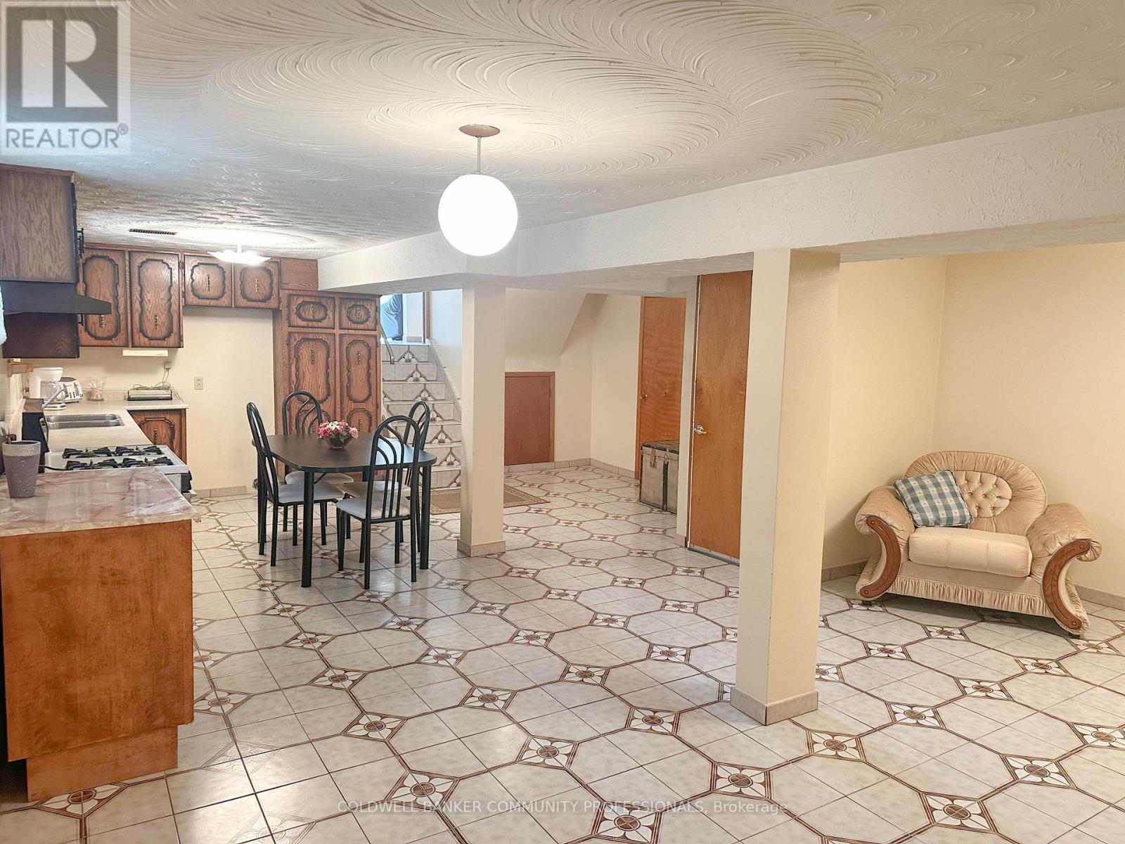 233 Lawnhurst Court, Hamilton, Ontario  L8V 4R4 - Photo 27 - X12236905