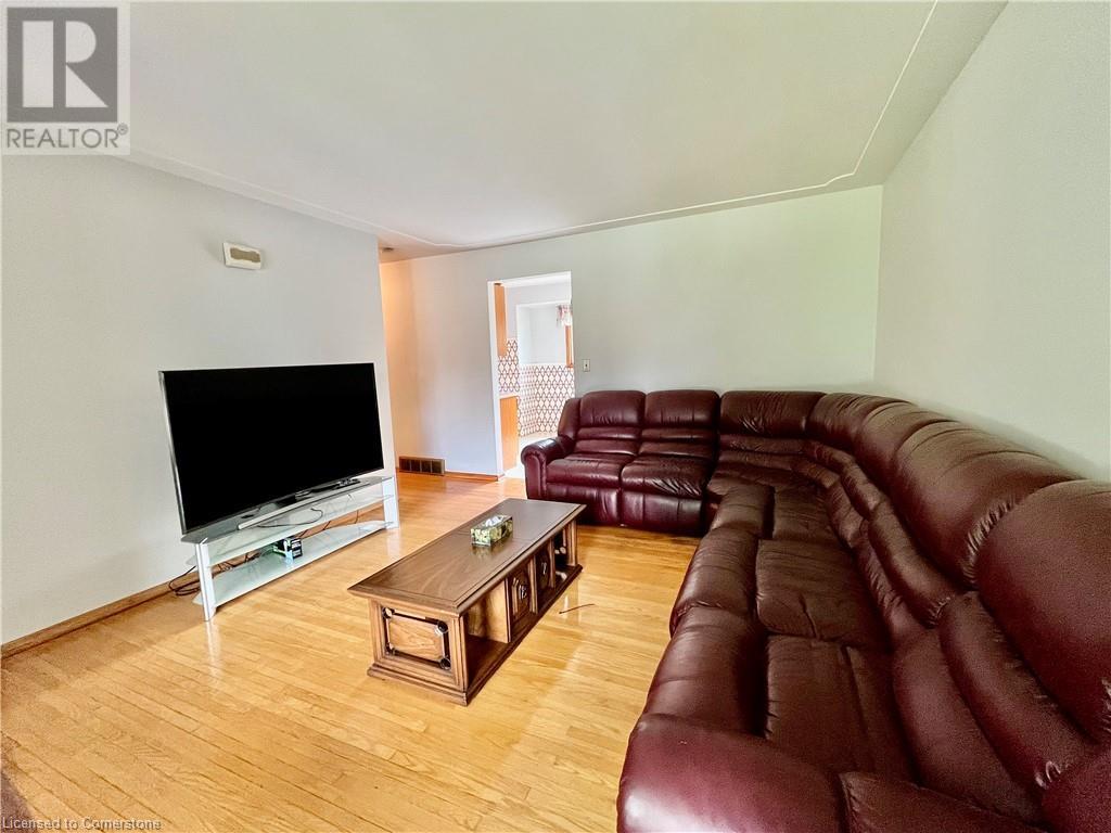 Property at 134 ALISON Avenue image 3