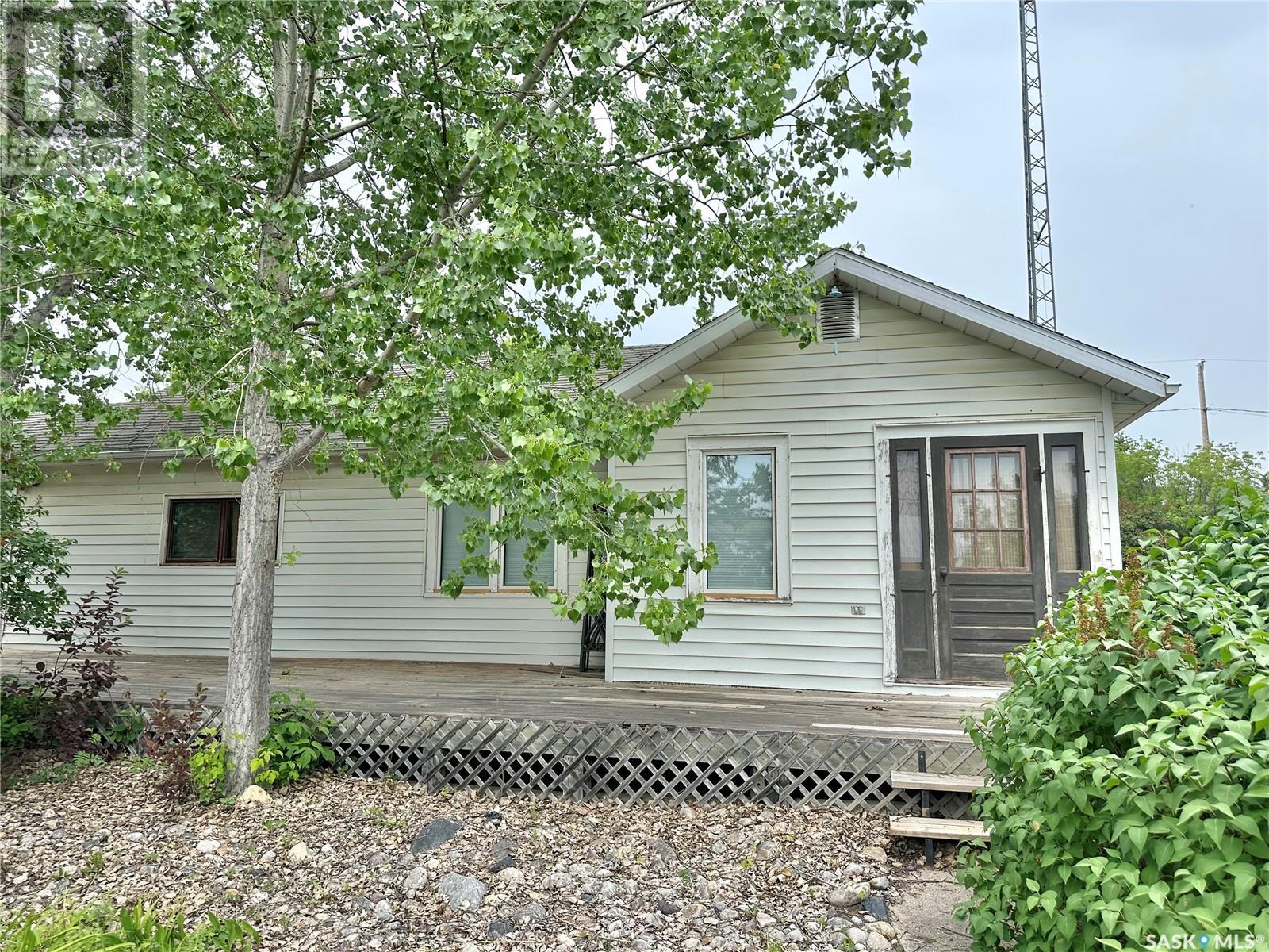 Property at 107 2nd AVENUE W image 1